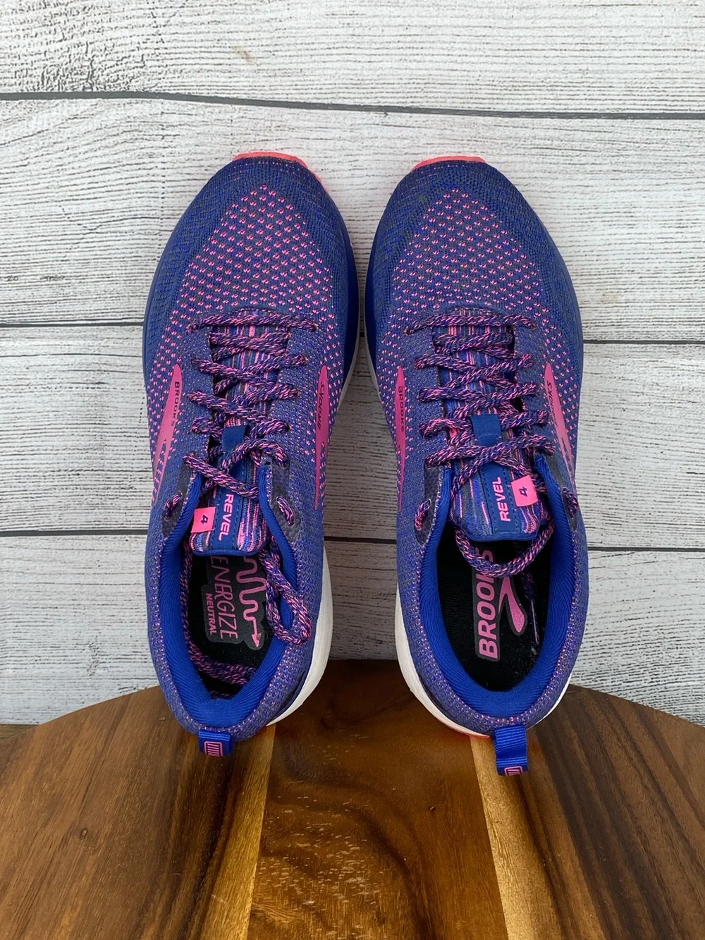 Brooks Revel 4 Blue Pink Purple Road Running Shoes 1203371B475 Women’s Size 9.5